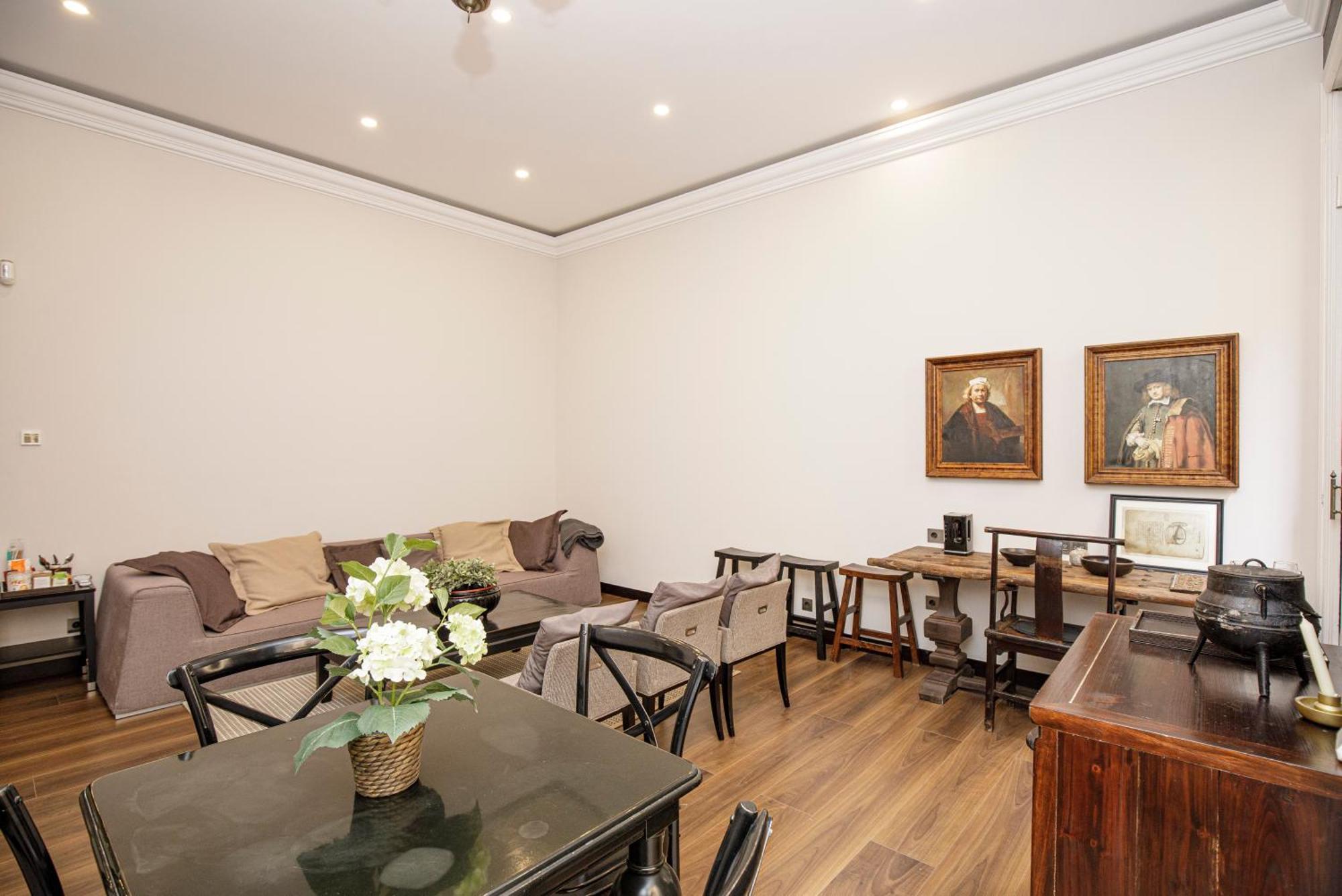 Beautiful Trendy Spacious Very Location * Barcelona